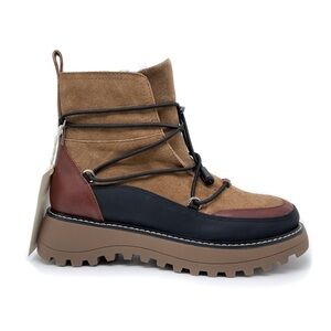 Lucky Brand Women's Caelia Pull-On Lug Sole Winter Boots Suede Size 7